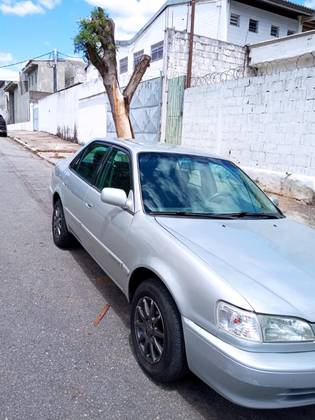 TOYOTA COROLLA 1.8 XEI 16V GASOLINA 4P AUTOMÁTICO TOYOTA COROLLA 1.8 XEI 16V GASOLINA 4P AUTOMÁTICO